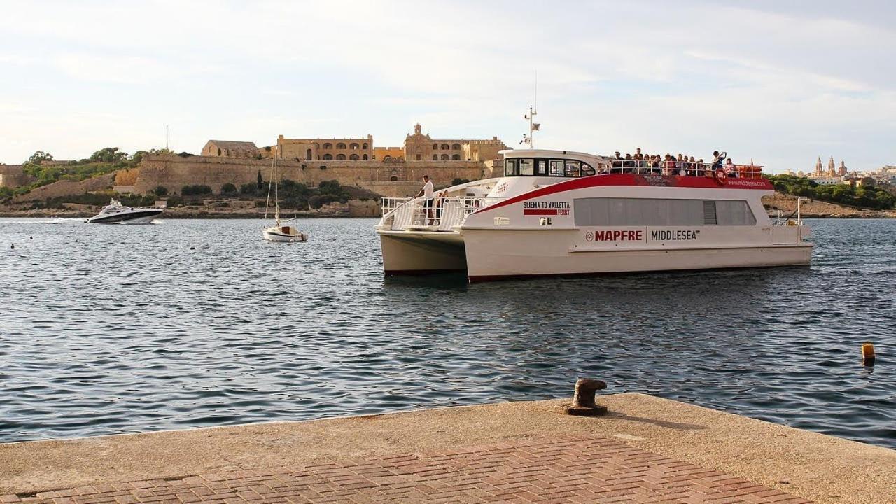 Stunning 2Br Holiday Penthouse In Central Sliema Exterior foto